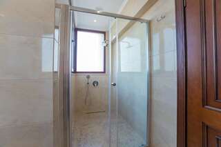 Отель Ambassador Hotel Кишинёв Апартаменты-7