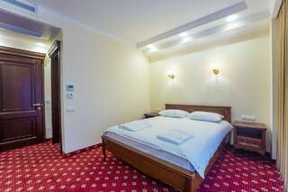 Отель Ambassador Hotel Кишинёв Двухместный номер Делюкс с 1 кроватью-3